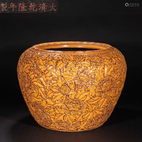 CHINESE LACQUERWARE ROLL CYLINDER IN QING DYNASTY