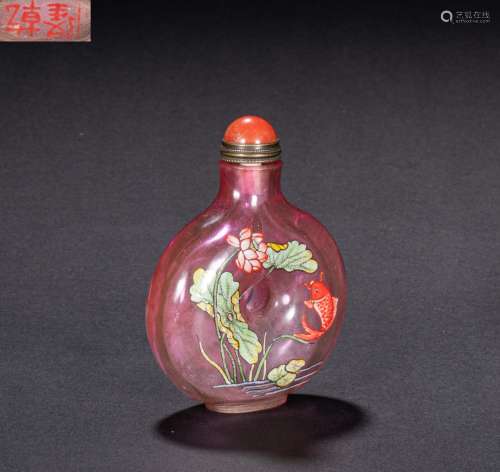 CHINESE GLASS SNUFF BOTTLE FROM QING DYNASTY