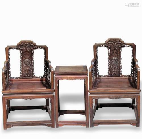 CHINESE RED SANDALWOOD CHAIR SET FROM QING DYNASTY