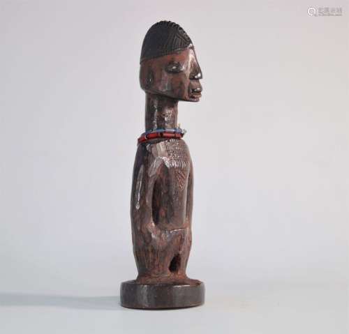 Ibeji yoruba statue féminine\nPoids: 285 g\nLivraison dispon...