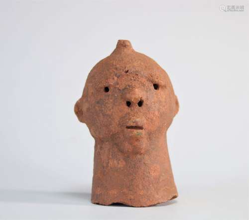 Tête anthropomorphe provenant du Bura (Niger)\nPoids: 1.60 k...