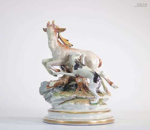 Groupe en porcelaine \"chasse du cerf\"\nPoids: 2....