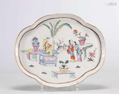 Plateau en porcelaine de chine famille rose\nPoids: 430 g\nL...