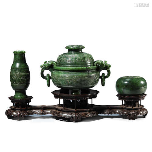 Set of Spinach Green Jade Vase, Censer and Ink Paste Box