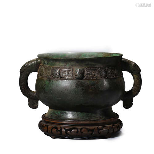 Bronze Gui Vessel