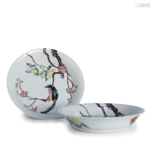 Pair of Falangcai Glaze Flower and Bird Dishes