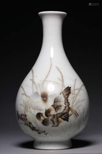 Pastel flower and bird figure jade pot spring vase