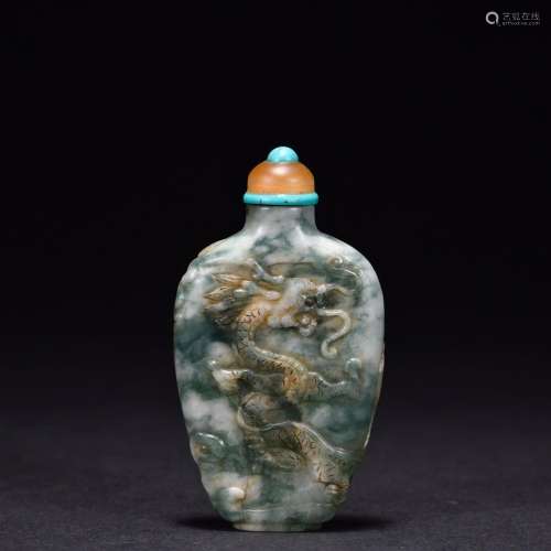 Old Jade Dragon Snuff Bottle