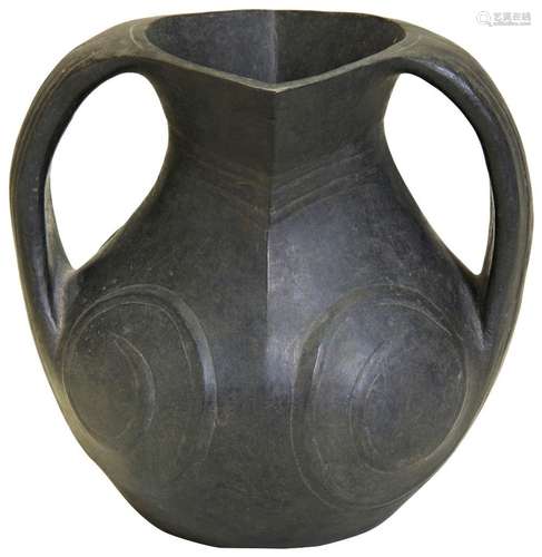 A BLACK POTTERY VASE  WESTERN HAN DYNASTY (202BC - AD220) th...