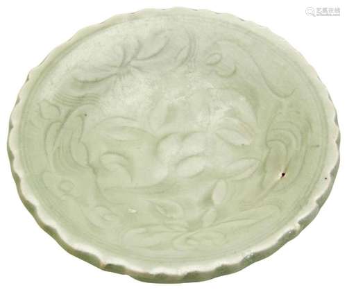 A SMALL LONGQUAN \'INCISED\' CELADON DISH  MING DYNASTY (136...