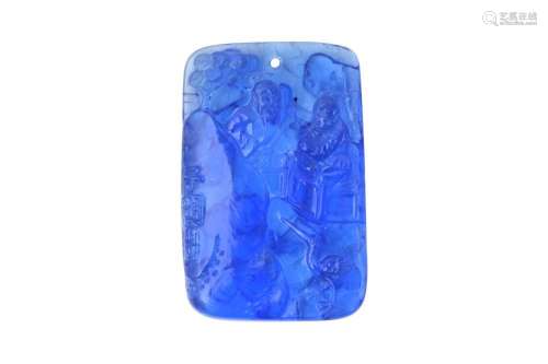 A CHINESE BLUE PEKING GLASS 'FIGURAL' PLAQUE 晚清 藍套料人物...