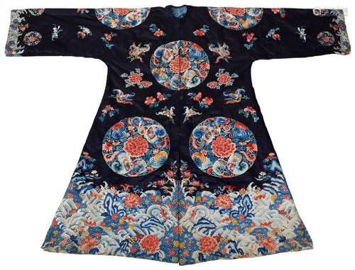 AN EMBROIDERED BLUE-SILK LADIES ROBE QING DYNASTY, 19TH CENT...