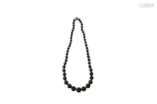 λ A CHINESE BLACK CORAL NECKLACE 黑珊瑚項鍊