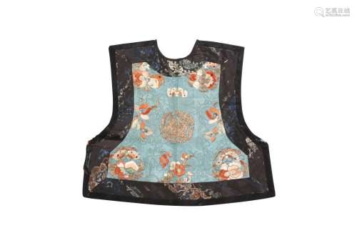 A CHINESE EMBROIDERED SILK CHILD'S VEST FRONT 絲繡兒童馬甲