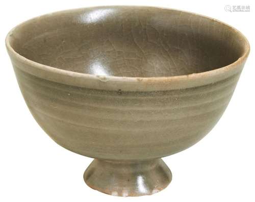 A \'YAOZHOU\' STEMCUP NORTHERN SONG DYNASTY (960 - 1127) cov...