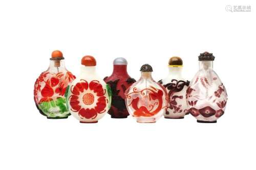 A GROUP OF SIX CHINESE BEIJING GLASS SNUFF BOTTLES 清十九或二...