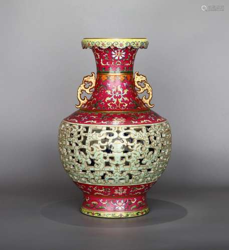 CHINESE PORCELAIN RED TRUQUOISE GLAZE FAMILLE ROSE PIERCED D...