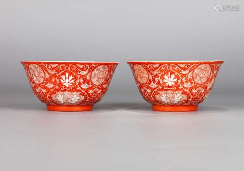 PAIR OF CHINESE PORCELAIN IRON RED FLOWER BOWL