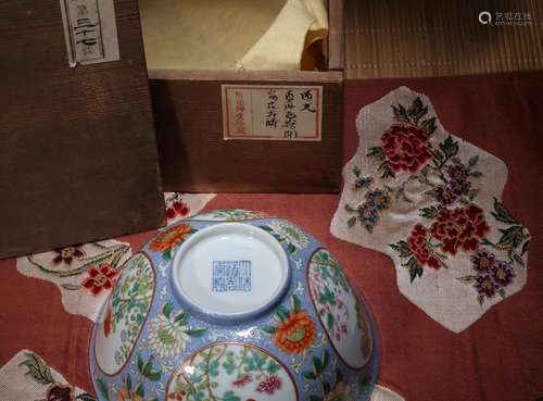 CHINESE PORCELAIN BLUE GROUND FAMILLE ROSE FLOWER BOWL