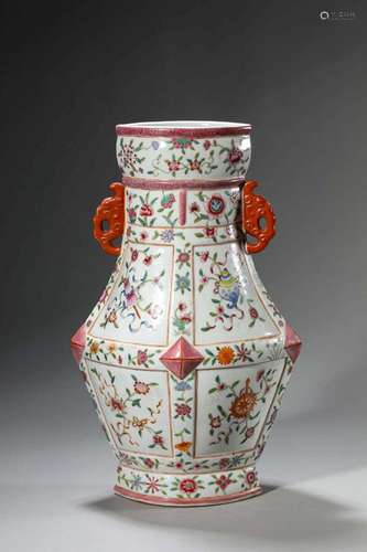 A FAMILLE-ROSE VASE.MARK OF QIANLONG