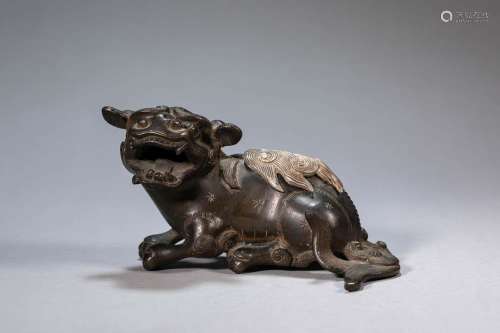A BRONZE 'LION' BURNER AND COVER