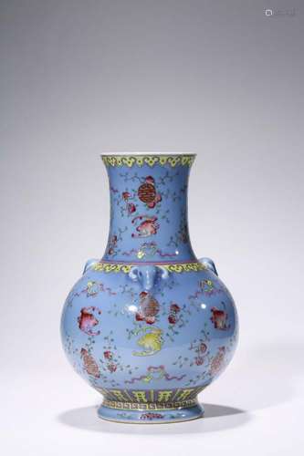 A BLUE-GROUND FAMILLE-ROSE VASE.MARK OF QIANLONG