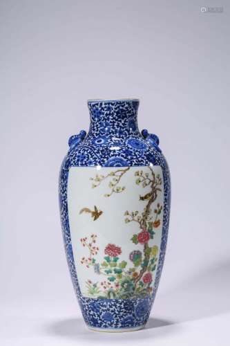 A BLUE AND WHITE FAMILLE-ROSE VASE.MARK OF QIANLONG