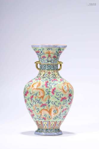 A GREEN-GROUND GILT DECORATED 'DRAGON' VASE.MARK OF QIANLONG