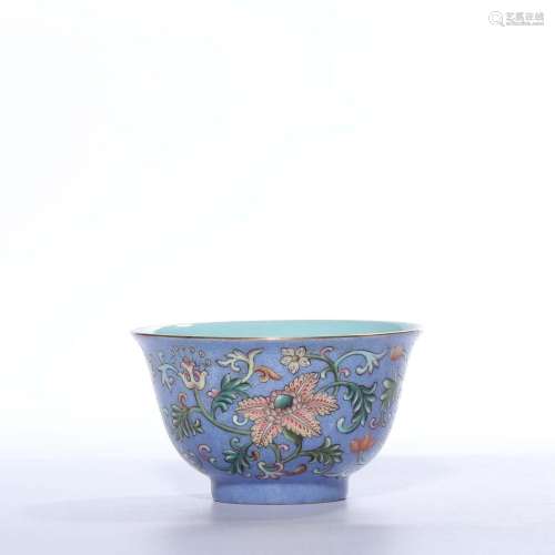 A BLUE-GROUND FAMILLE-ROSE CUP.MARK OF QIANLONG