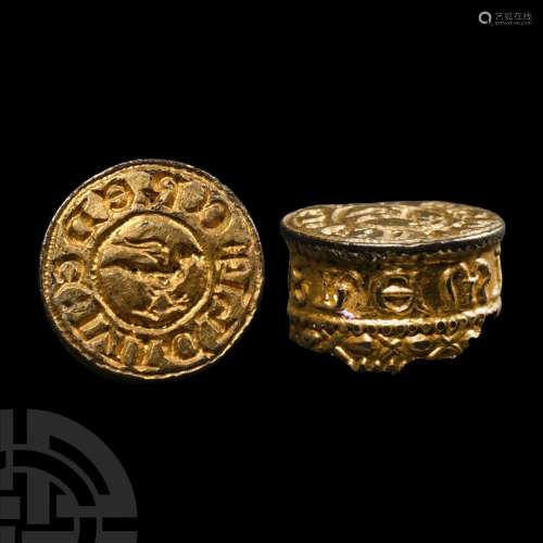 Medieval Silver-Gilt 'Believe Me' Seal Matrix Cap