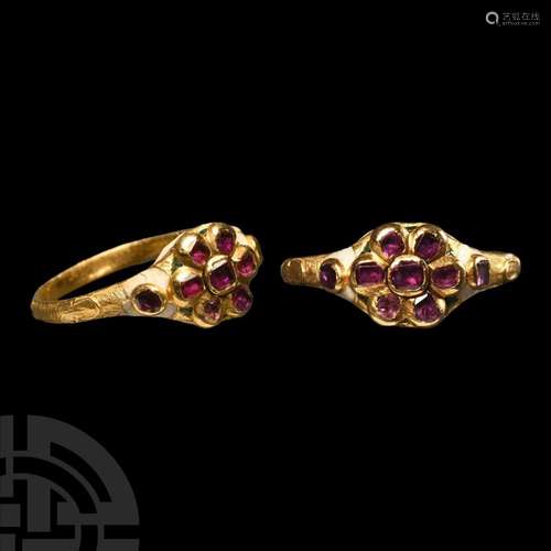 Renaissance Enamelled Gold Ring with Rubies