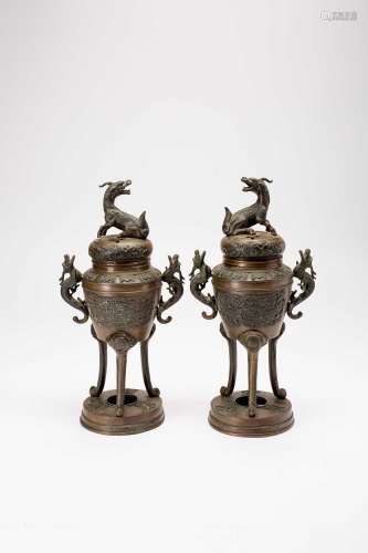 A PAIR OF JAPANESE BRONZE KORO (INCENSE BURNERS AND COVERS) ...