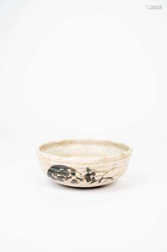 A JAPANESE SHINO WARE CRACKLED-GLAZE CHAWAN MEIJI OR LATER, ...