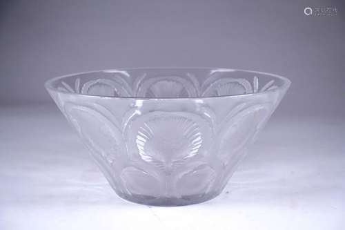 Lalique.\nCoupe Chardons (créée en 1940). Verre blan