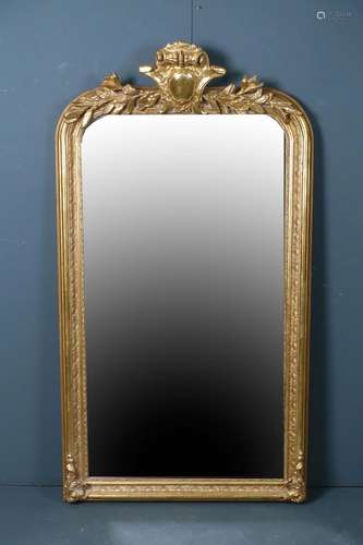 Miroir de Cheminée.\nFronton orné d’un cartouche da