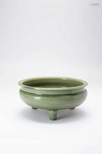 A CHINESE LONGQUAN CELADON TRIPOD INCENSE BURNERMING DYNASTY...