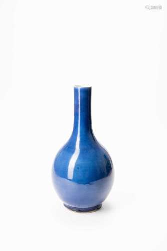 A CHINESE BOTTLE VASE18TH CENTURYThe ovoid body with a tall ...