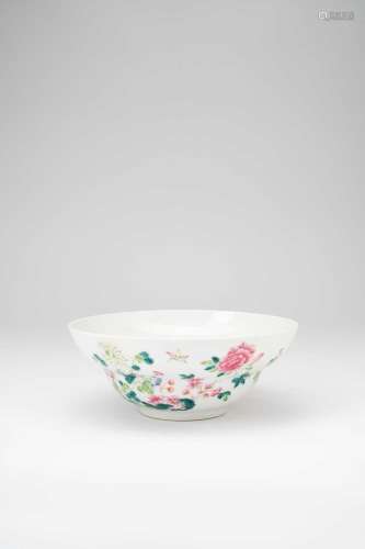 A CHINESE FAMILLE ROSE OGEE-SHAPED \'FLOWERS\' BOWLPROBABLY ...