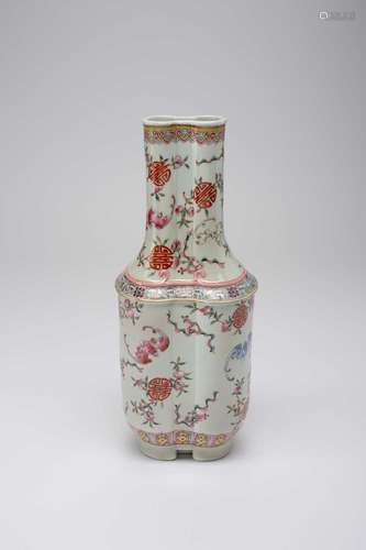 A CHINESE FAMILLE ROSE ‘FU SHOU’ VASE, SHUANGLIANPINGREPUBLI...