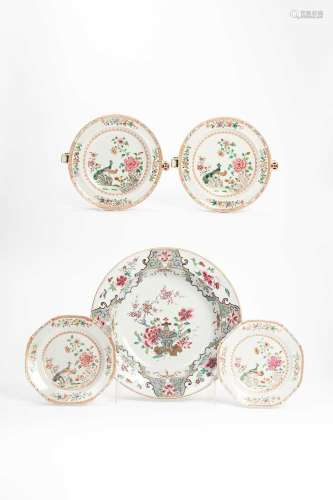 A CHINESE FAMILLE ROSE BASIN, A PAIR OF HOT WATER PLATES AND...