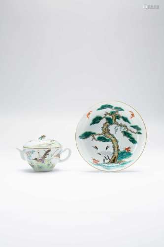 A CHINESE POLYCHROME DISH AND POURING VESSEL AND COVERLATE Q...