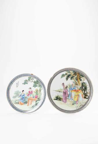 TWO CHINESE FAMILLE ROSE DISHES20TH CENTURYPainted with figu...