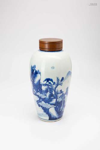 A CHINESE BLUE AND WHITE REDUCED VASE KANGXI 1662-1722The ov...