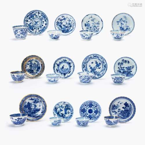 A COLLECTION OF TWELVE CHINESE BLUE AND WHITE TEABOWLS AND S...