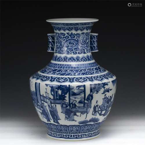 QING QIANLONG BLUE & WHITE DOUBLE-EARED VASE