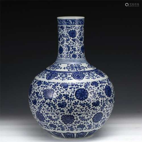 QING YONGZHENG BLUE & WHITE CELESTIAL VASE