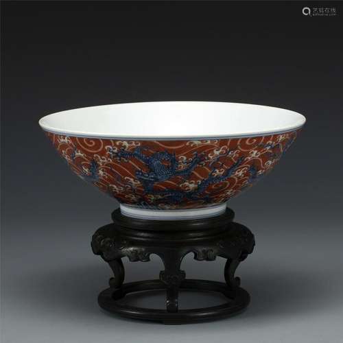 MING XUANDE BLUE & WHITE ALUM RED BOWL