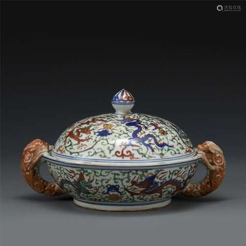 MING JIAJING WUCAI LIDDED CENSER