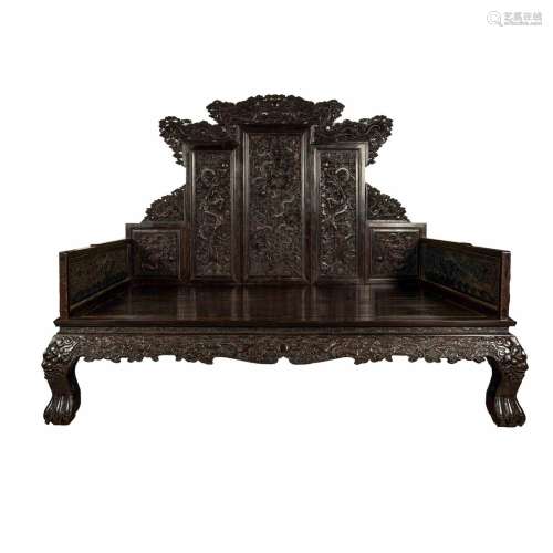 ANTIQUE ZITAN CARVED DRAGON RELIEFS PALACE DAY BED