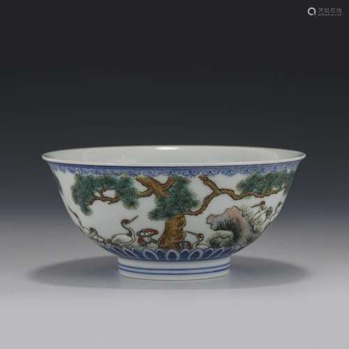 FAMILLE ROSE CRANES MOTIF BOWL